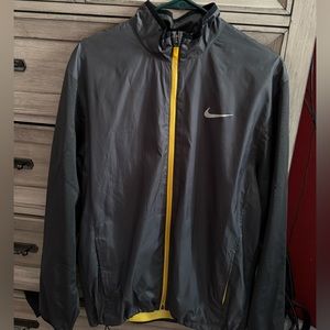 Men’s Nike golf windbreaker